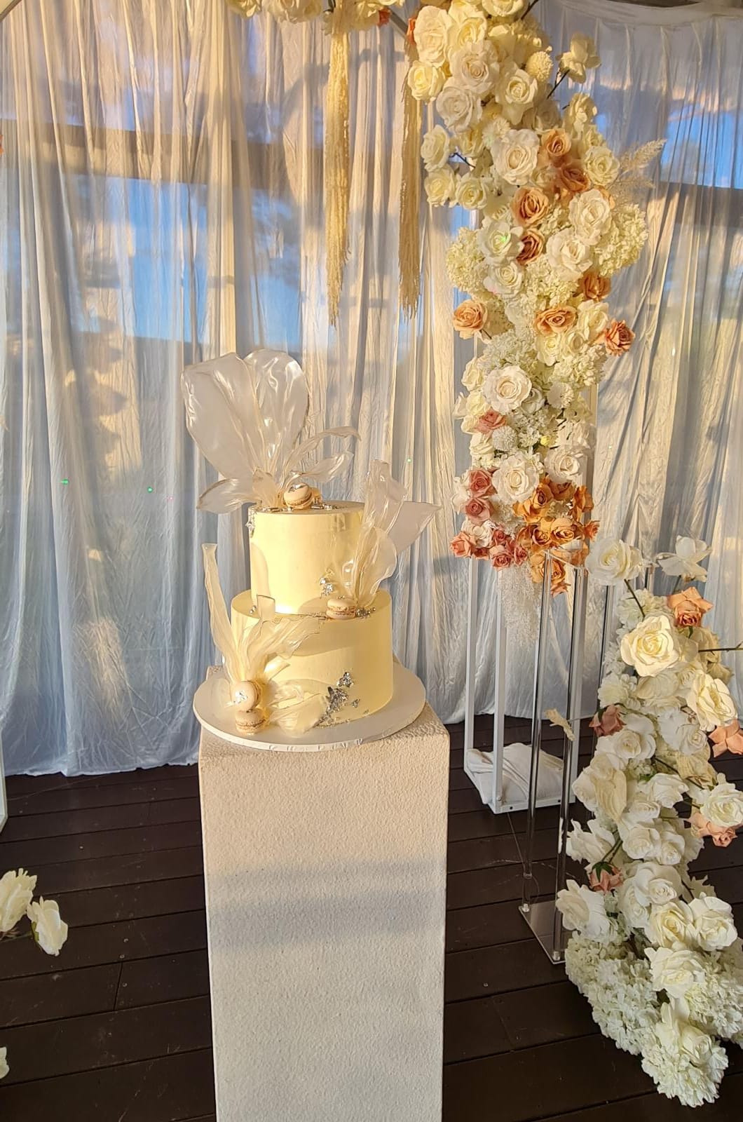 Engagement Cake with Sails 2